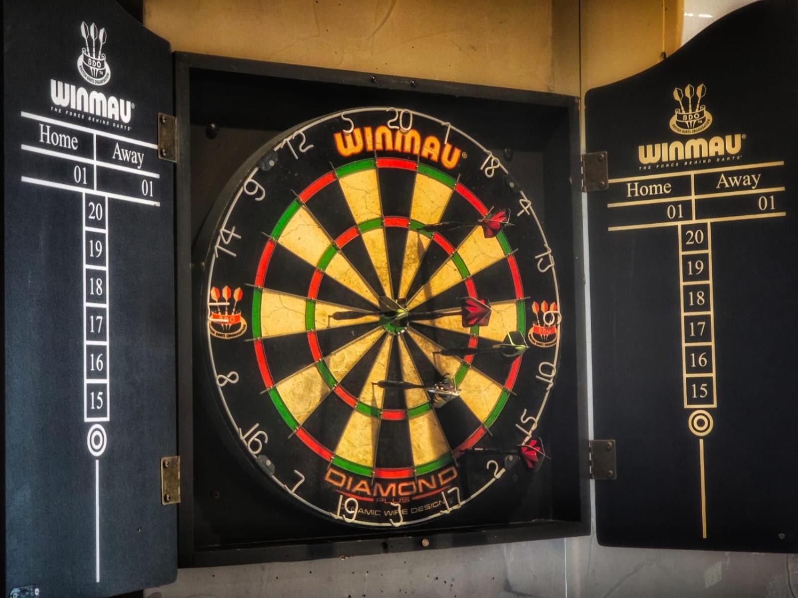 The Pub - Unique & Authentic Experience - Free Parking!, 5 Minutes From Airbus And The Mall Cribbs Бристоль Екстер'єр фото